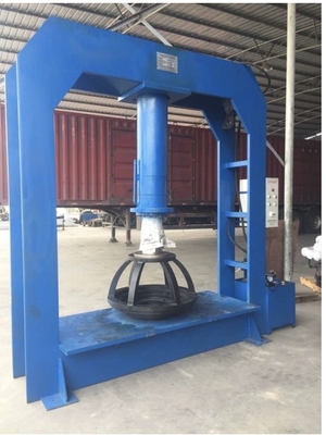 เครื่องกดยางแบบคอมแพคต์ TP120 เครื่องกดยางยก 380V พร้อมรับรอง CE สําหรับยางแข็งอุตสาหกรรม
