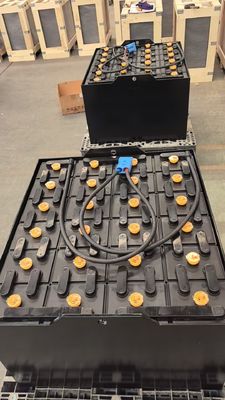 OEM 24-85-21 แบตเตอรี่โฟร์คลิฟท์กรด鉛 48V 840Ah สามเฟส