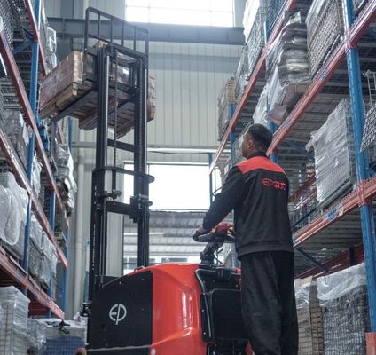 ไฟฟ้าขับเคลื่อน EP เทค 2.0 ตัน สตั๊ก counterbalance ด้วยตัวเลือก แบตเตอรี่ลิธีอุปกรณ์ยกความสูง 3000 มม