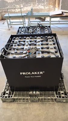 แบตเตอรี่การดึง 48V 600Ah ปรับปรุงรักษาที่ต่ํา