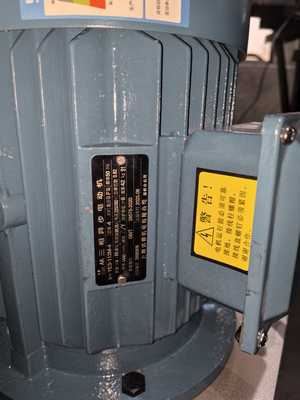 เครื่องกดยางแข็งแบบไฮดรอลิก สแตติกแข็งแรง 120 ตัน