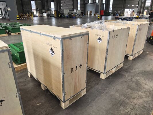 แบตเตอรี่ลิเธียมไอออนความจุสูง ปลอดภัย พร้อมระบบป้องกัน BMS ในตัวที่เชื่อถือได้ ไม่ต้องบำรุงรักษา & อายุการใช้งานยาวนาน เข้ากันได้กับรถยกส่วนใหญ่