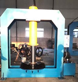 11KW มอเตอร์ 25Mpa รถยกยางเครื่องปั้มขึ้นรูปเฟรมชนิดโครงสร้าง 300 ตัน