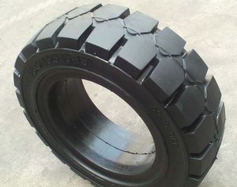 8.15 15 / 28X9 15 ยางรถยกที่เป็นของแข็งการออกแบบสามชั้นพร้อมแหวนเสริมเหล็ก