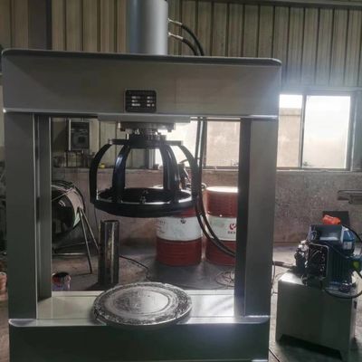 เครื่องกดยาง TP120-E ที่มีประสิทธิภาพสูงสําหรับยางแข็งที่มีริมสูงถึง 15 นิ้ว