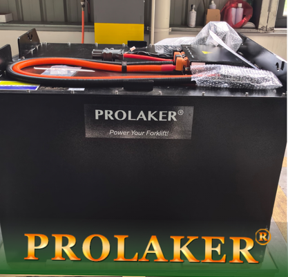 แบตเตอรี่ลิเธียมฉุด 48V 460Ah การบำรุงรักษาต่ำพร้อมการรับประกัน 5 ปีสำหรับรถยก
